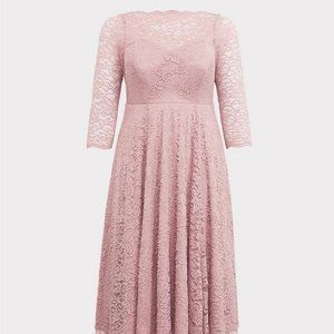 TORRID Lace Dress NWT Lace Midi Size 20